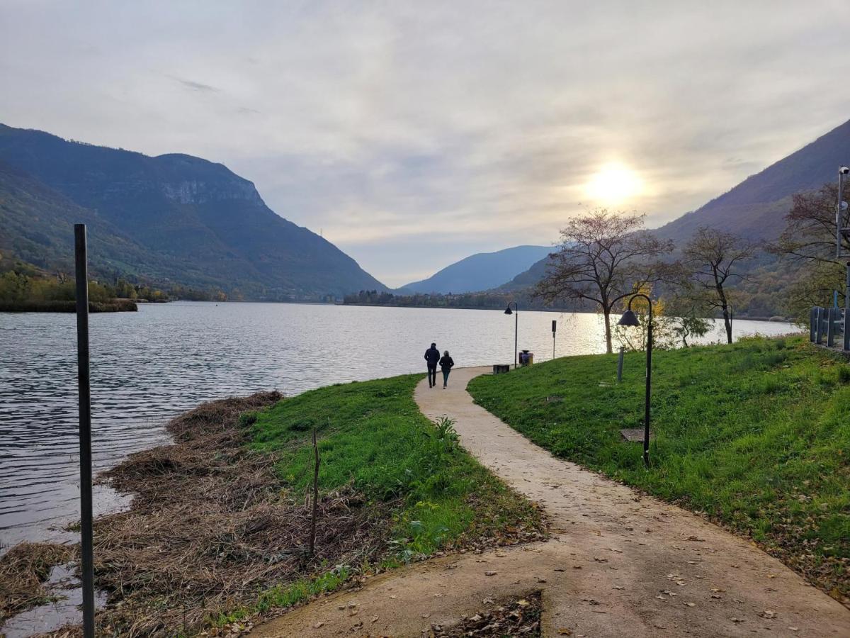 Eva Lake Endine Hospitality Endine Gaiano Exterior foto
